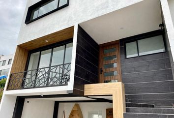 Casa en  Calle Bruma, Lago Esmeralda, Atizapán De Zaragoza, México, 52989, Mex