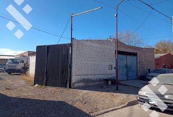 Galpónes/Bodegas en  Cinco Saltos, Río Negro