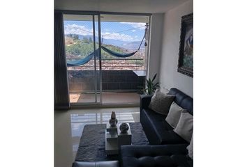 Apartamento en  Loma De Los Bernal, Medellín