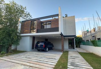 Casa en  Carretera Unimayab - Dzibilchaltún 19, Dzibilchaltún, Mérida, Yucatán, 97302, Mex