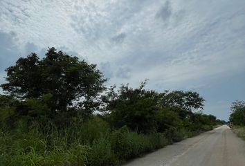 Lote de Terreno en  Calle 18 65, Dzitya, Mérida, Yucatán, 97302, Mex