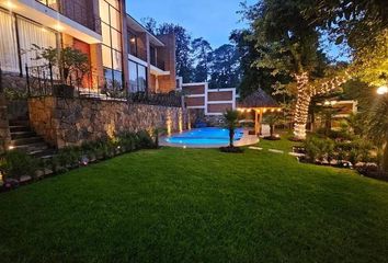 Casa en  Carretera Toluca-valle De Bravo, Valle De Bravo, México, 51209, Mex