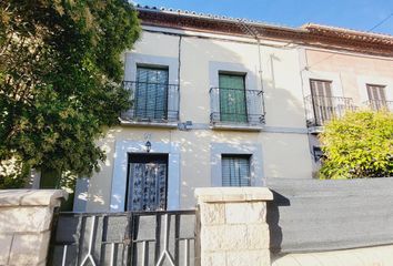 Chalet en  Navaluenga, Avila Provincia