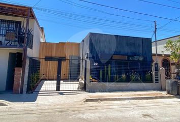 Casa en  Calle San Quintín 32, Infonavitlomas Del Porvenir, Tijuana, Baja California, 22535, Mex