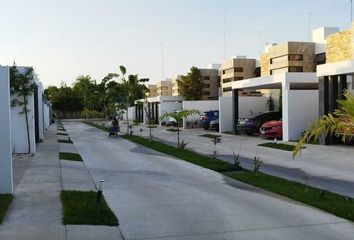 Casa en condominio en  Calle 18, Dzitya, Mérida, Yucatán, 97302, Mex