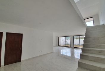 Casa en  Avenida Paseo De Las Lomas, Juriquilla, Lomas, La Antigua Juriquilla, Querétaro, 76226, Mex