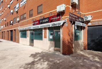 Local Comercial en  Portazgo, Madrid