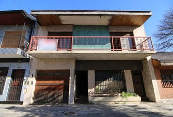 Casa en  Liniers, Capital Federal