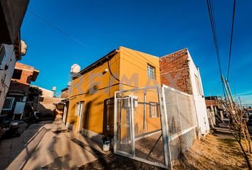 Casa en  Gregorio Alvarez, Neuquén