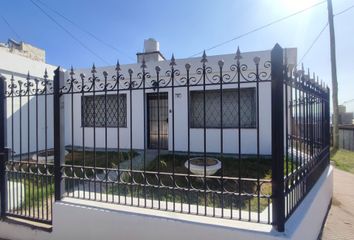 Casa en  Villa Argentina, Córdoba Capital