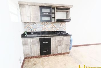 Apartamento en  La Castellana, Medellín