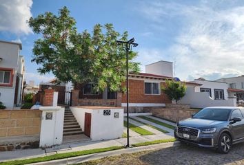 Casa en  Calle Camino Ál Sauz 268, Club De Golf, Tequisquiapan, Querétaro, 76799, Mex