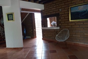 Casa en  Calle 20 De Noviembre, Colonia Corral Grande, Tlayacapan, Morelos, 62544, Mex