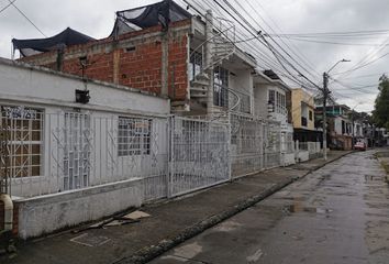 Casa en  Cristóbal Colón, Cali