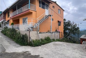 Casa en  San Peregrino, Manizales