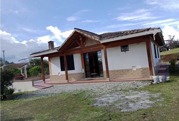 Villa-Quinta en  El Carmen De Viboral, Antioquia