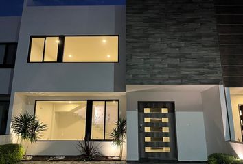 Casa en condominio en  Privada Frondoso 30-32, La Carambada, Santiago De Querétaro, Querétaro, 76177, Mex