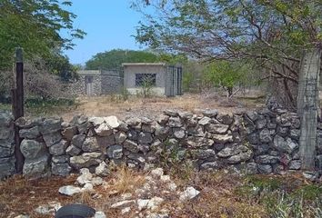 Lote de Terreno en  Calle 18 65, Dzitya, Mérida, Yucatán, 97302, Mex