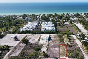 Lote de Terreno en  Calle 34 40-40, Miguel Hidalgo, Chicxulub, Progreso, Yucatán, 97330, Mex