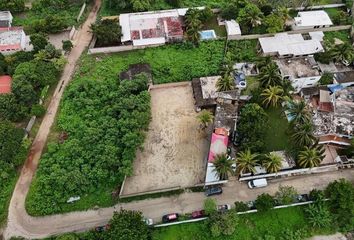 Lote de Terreno en  Calle 27, Chichí Suárez, Mérida, Yucatán, 97306, Mex