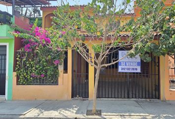 Casa en  Calle De Las Artesanías 428-430, Senderos Del Carmen, Ciudad De Villa De Álvarez, Villa De Álvarez, Colima, 28978, Mex