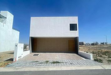 Casa en  Campestre San Isidro, Santiago De Querétaro, Municipio De Querétaro