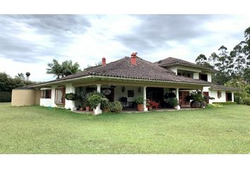 Casa en  La Ceja, Antioquia