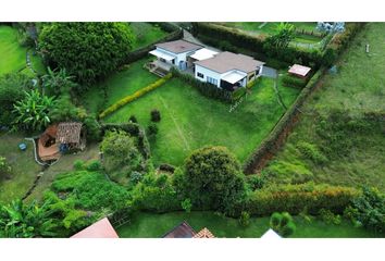 Villa-Quinta en  El Carmen De Viboral, Antioquia