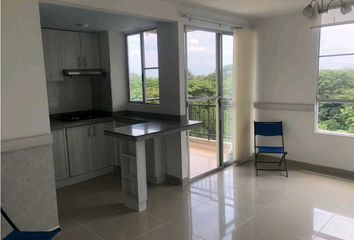 Apartamento en  Brisas Del Limonar, Cali