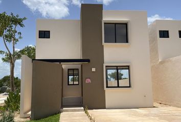 Casa en condominio en  97346, Conkal, Yucatán, Mex