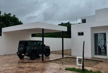 Casa en condominio en  Privada 67a, Parque Industrial Yucatán, Mérida, Yucatán, 97302, Mex