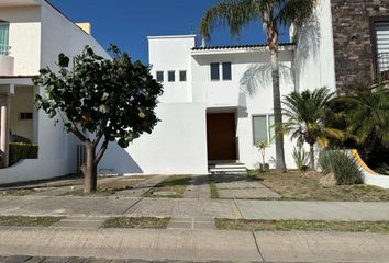 Casa en  Avenida Mazamitla, Bosques De Santa Anita, Fraccionamiento Bosques Santa Anita, Tlajomulco De Zúñiga, Jalisco, 45645, Mex