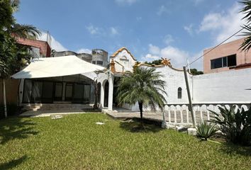 Casa en  Jardines De Cuernavaca, Cuernavaca, Morelos