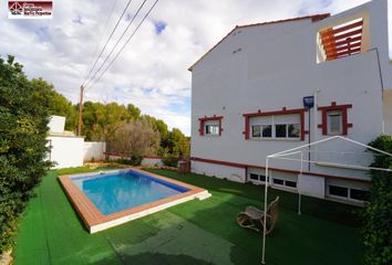 Chalet en  La Nucia, Alicante Provincia