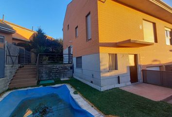 Chalet en  Villalbilla, Madrid Provincia