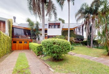 Casa en  Tolosa, Partido De La Plata