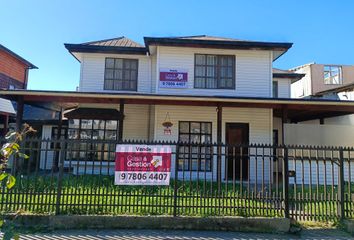 Casa en  Puerto Varas, Llanquihue