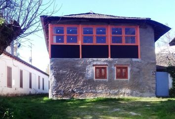 Chalet en  Cabañas Raras, León Provincia