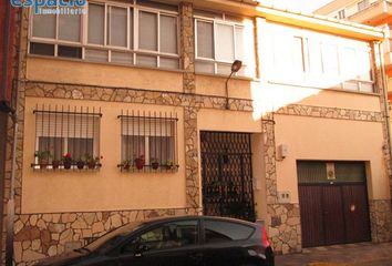 Chalet en  Bembibre, León Provincia