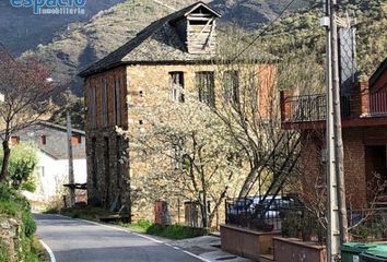 Chalet en  Benuza, León Provincia