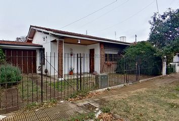 Casa en  Florencio Varela, Partido De Florencio Varela