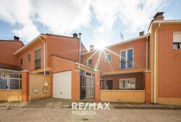 Chalet en  La Pedraja De Portillo, Valladolid Provincia