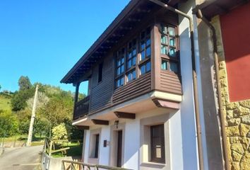 Chalet en  Infiesto, Asturias