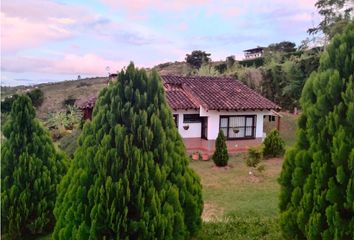 Villa-Quinta en  Sendo, Dagua