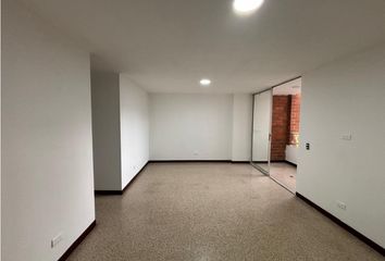 Apartamento en  Poblado, Medellín