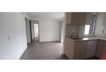 Apartamento en  Loma De Los Bernal, Medellín