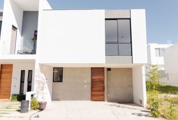 Casa en condominio en  Boulevard Bosques De Santa Anita 220, San Agustín, Tlajomulco De Zúñiga, Jalisco, 45645, Mex