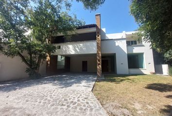 Casa en  Calle Tequesquitengo 353-353, San Alberto, Saltillo, Coahuila De Zaragoza, 25204, Mex