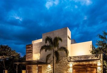 Casa en condominio en  Calle 26, Chuburna De Hidalgo, Mérida, Yucatán, 97205, Mex