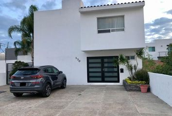 Casa en condominio en  Calle Peñón De Gibraltar, Pedregal De Vista Hermosa, Santiago De Querétaro, Querétaro, 76063, Mex